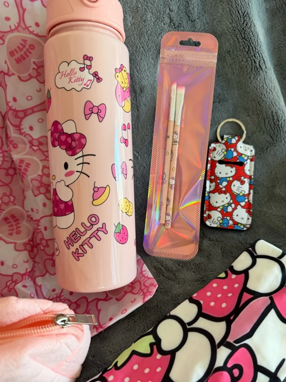 🩷Hello Kitty Foldable Shopper Tote Bag and Accessories Set - Over 20 Items
